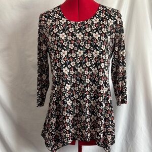 Style & Co Black and White Asymmetrical Tunic with 3/4 Sleeves SM194